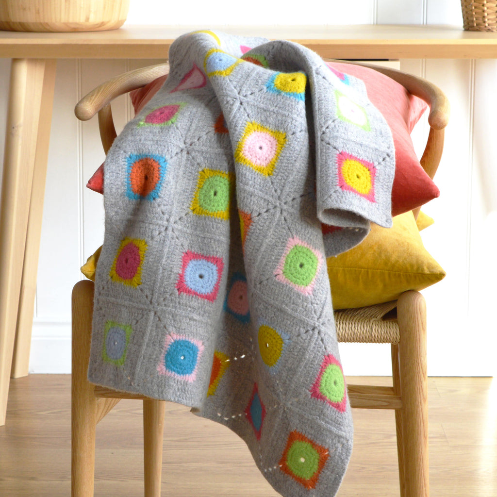 Luxury Bright Granny Square Crochet Blanket Kit  Crochet blanket, Crochet  blanket kit, Crochet blanket diy