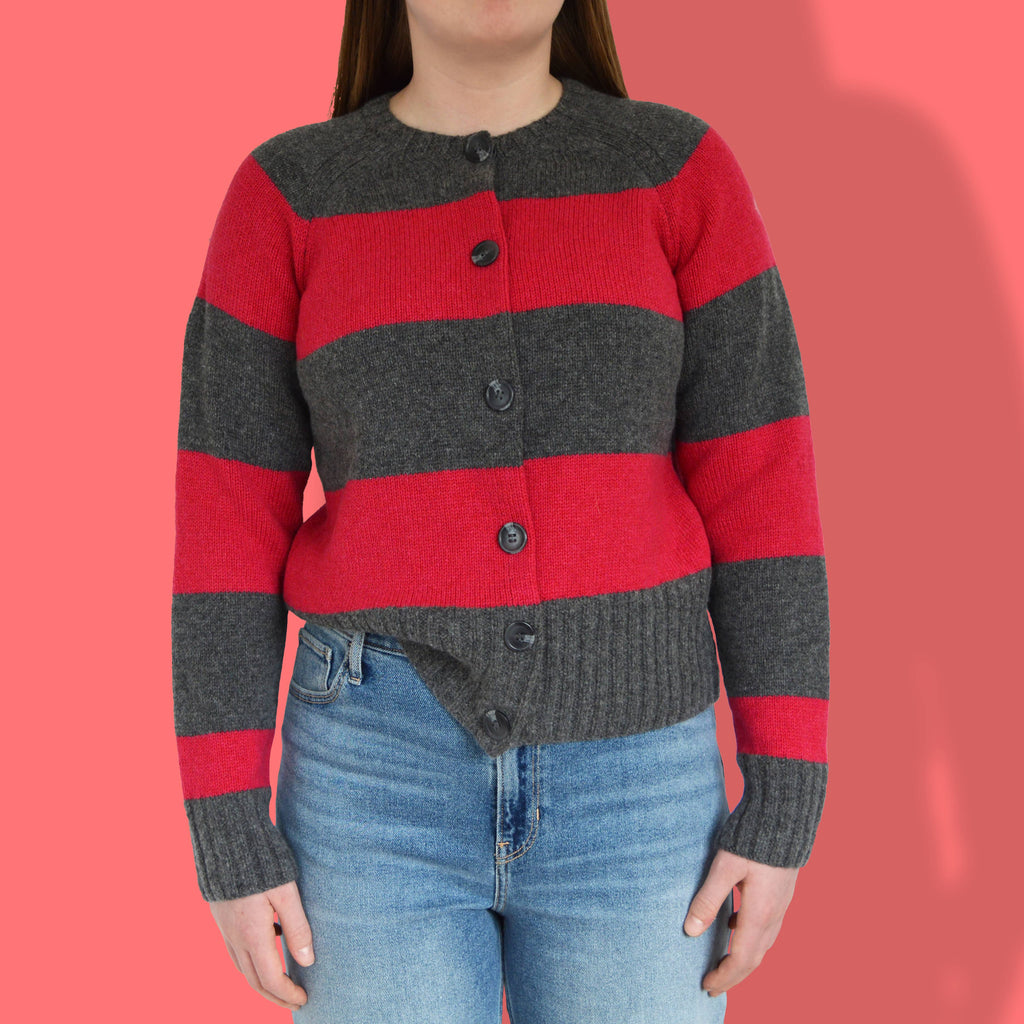 bold stripe raglan sleeve cardigan knitting pattern knitting kit.  red and grey bold stripe modern cardigan knitting pattern.  sweater knitting pattern